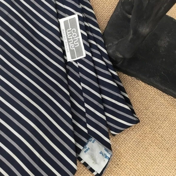 Yves Saint Laurent Vintage Men’s Striped  Silk Tie - Picture 5 of 5